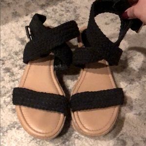Black Platform Sandals